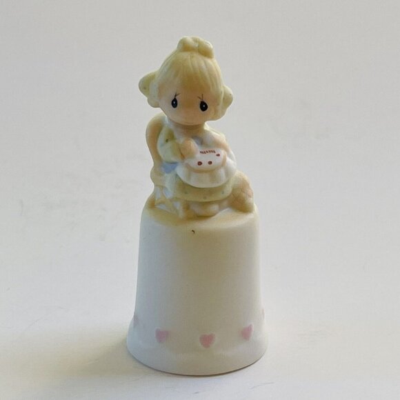Precious Moments Mother Sew Dear Porcelain Thimble Miniature Figurine 1984 - Picture 1 of 9